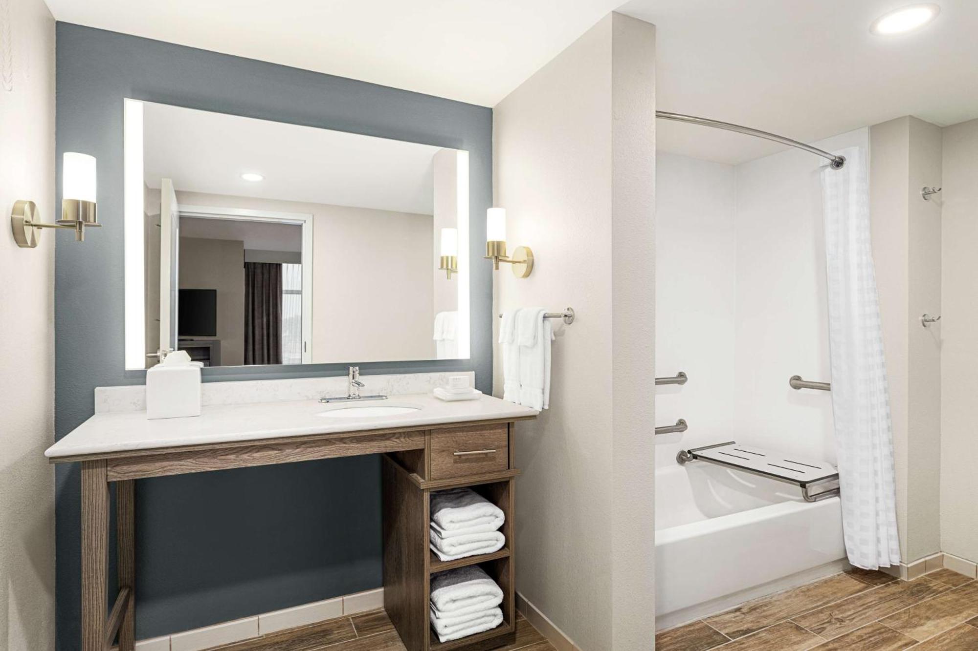 Homewood Suites By Hilton Carlisle Ngoại thất bức ảnh