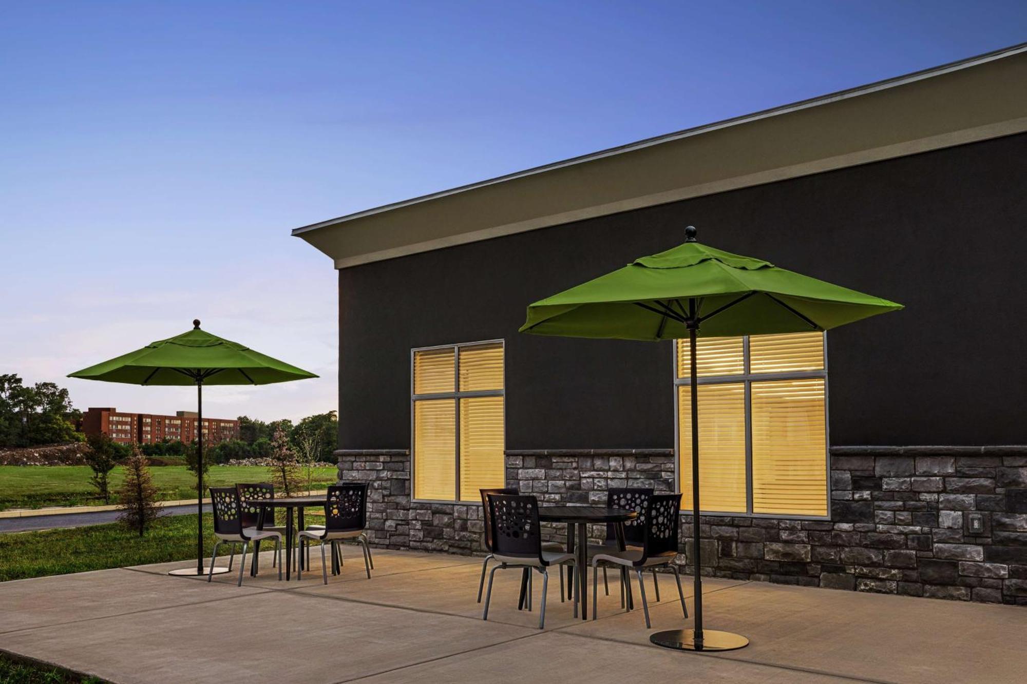 Homewood Suites By Hilton Carlisle Ngoại thất bức ảnh